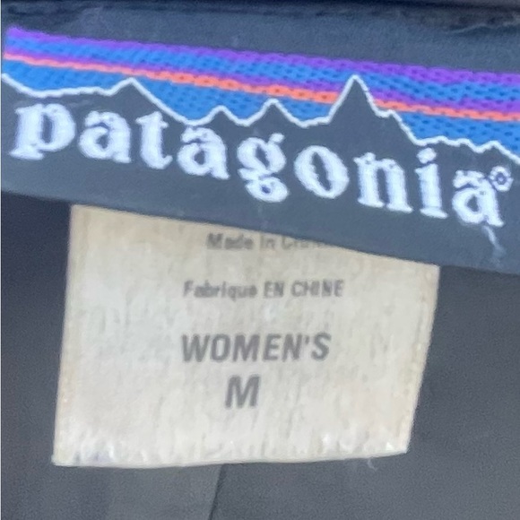 Patagonia downtown loft down hooded parka for women - Picture 7 of 9